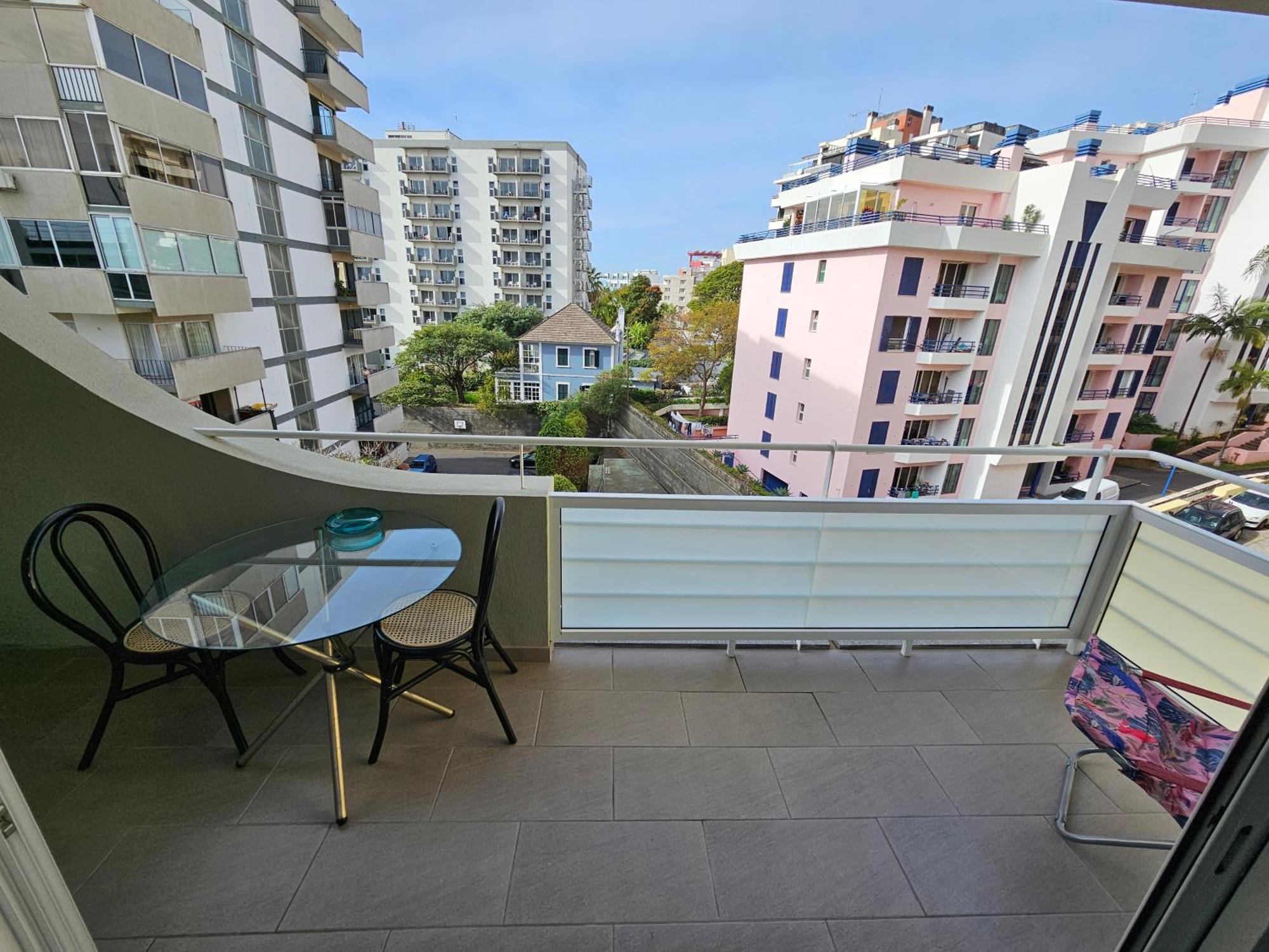 Apartamentos Navio Azul Funchal (Madeira) Quarto foto